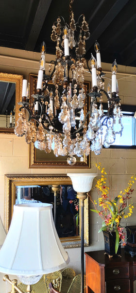 Vintage French Style Bronze and Crystal 12 Light Chandelier