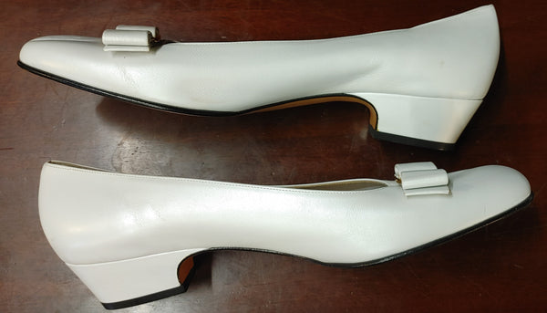 Salvatore Ferragamo Italian Leather Shoes in White with Bow