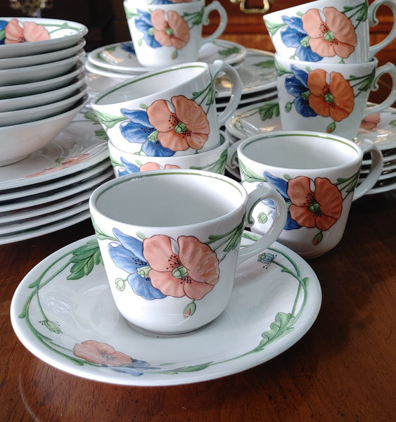 Amapola by Villeroy & Boch Botanical Floral Dinnerware Service for 6 - 34 pcs