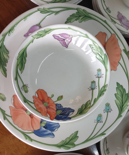 Amapola by Villeroy & Boch Botanical Floral Dinnerware Service for 6 - 34 pcs