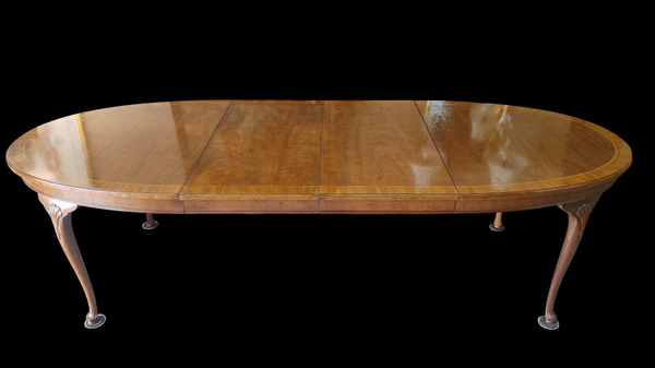 Henredon Oval Walnut French Style Extension Dining Table w Two Leaves - Seats 10