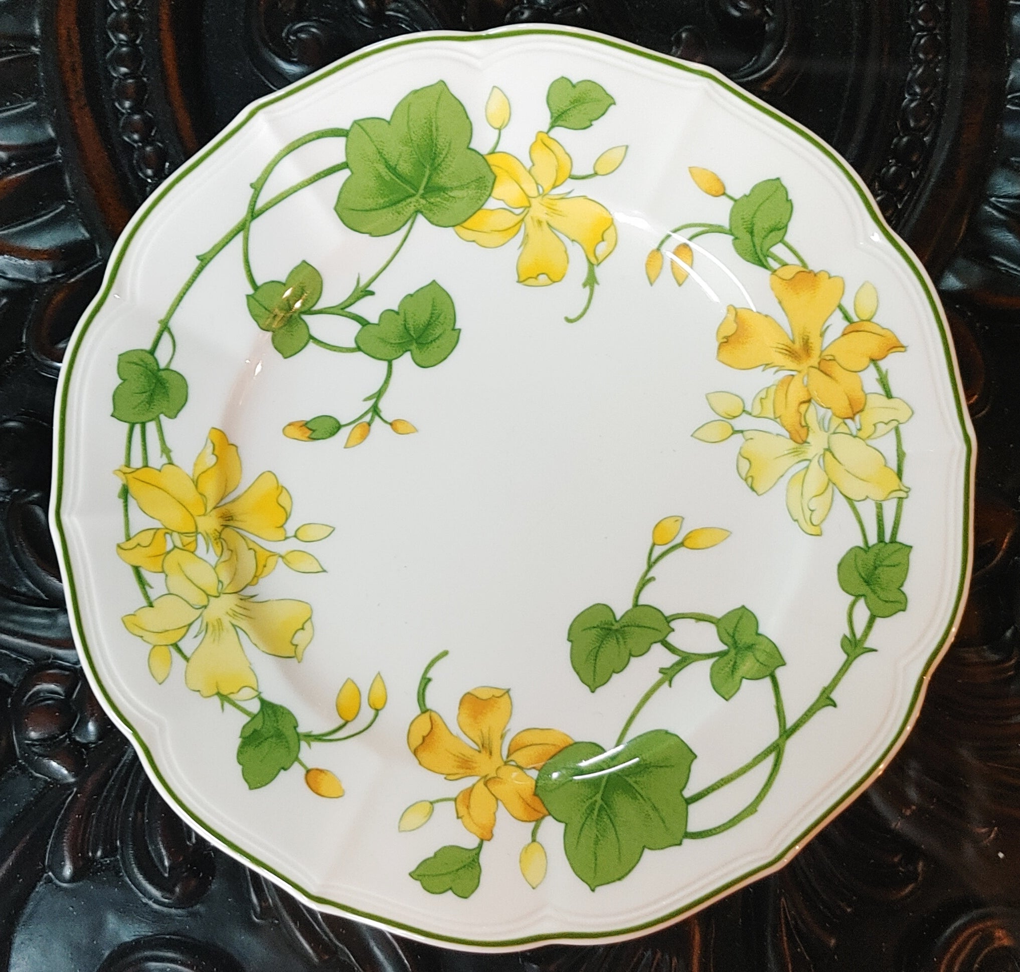 Geranium by Villeroy Boch 4 Place Settings 20 Piece Set – ATTIC