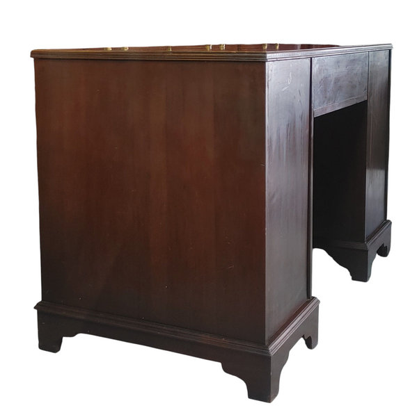 Vintage Mahogany 9-Drawer Hepplewhite Style Desk