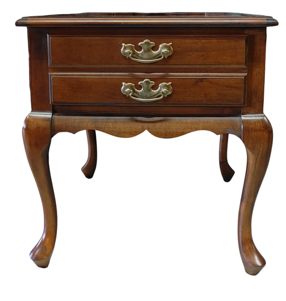 Vintage Cherry Queen Anne End Tables Hammary Furniture Company - A Pair
