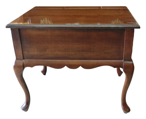 Vintage Cherry Queen Anne End Tables Hammary Furniture Company - A Pair