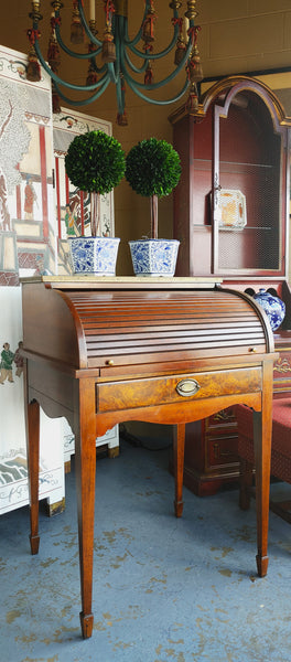 Sheraton Style Petite Ladies Roll Top Desk