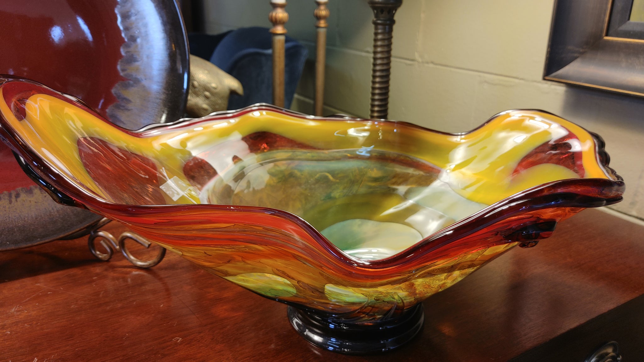 Large Vintage Italian Hand buy Blown Embossed Vessel