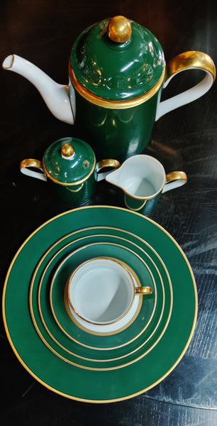 Fitz & Floyd Renaissance Green Dinnerware China 40-pc Estate Set