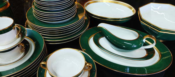 Fitz & Floyd Renaissance Dark Green Tableware 156 Pieces