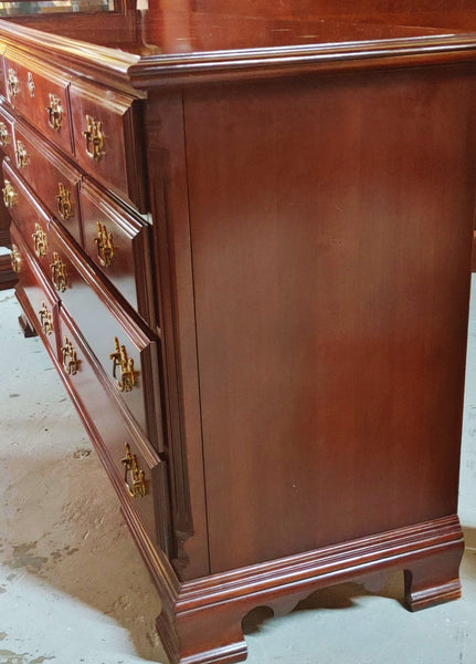 Chippendale Style Long Dresser & Mirror Sumter Cabinet Compamy