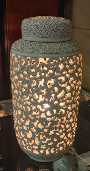 Vintage Retriculated Pierced  Asian Temple Ginger Jar Table Lamp