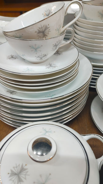 MCM Atomic Starburst Snowflake Dinnerware by Sone Japan #1681 - 57 pcs