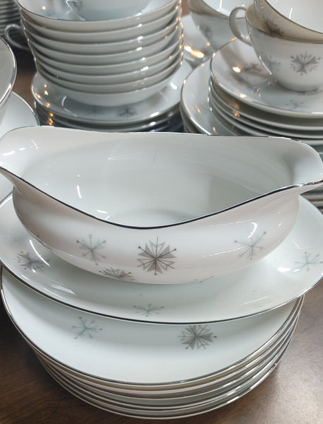 MCM Atomic Starburst Snowflake Dinnerware by Sone Japan #1681 - 57 pcs