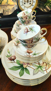 Woodrose by Meito Vintage Ivory Floral China Post War Japan 44 pcs