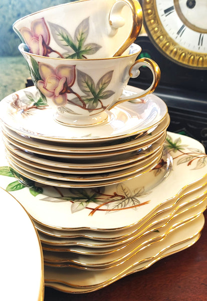 Woodrose by Meito Vintage Ivory Floral China Post War Japan 44 pcs