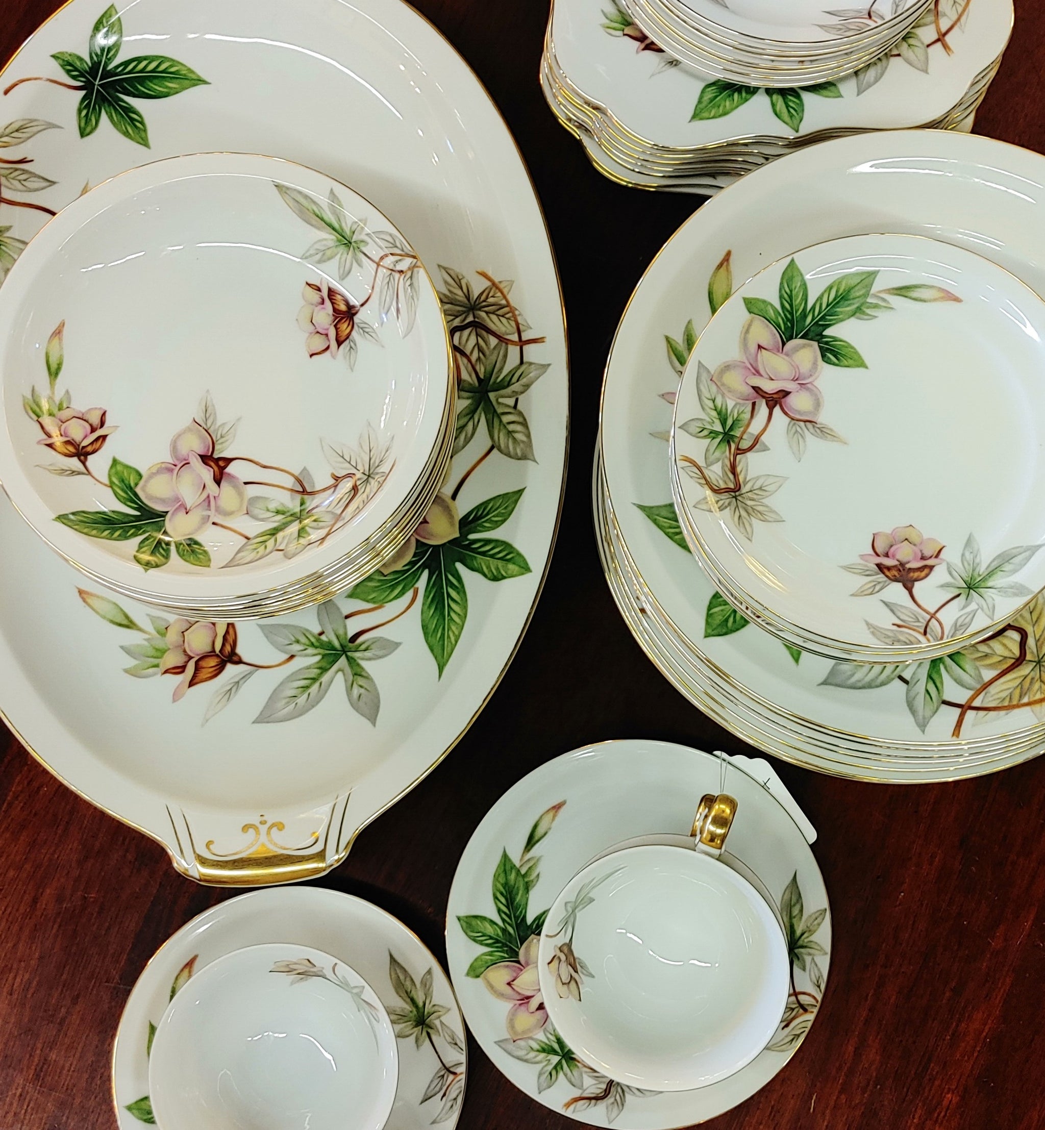 Woodrose by Meito Vintage Ivory Floral China Post War Japan 44 pcs