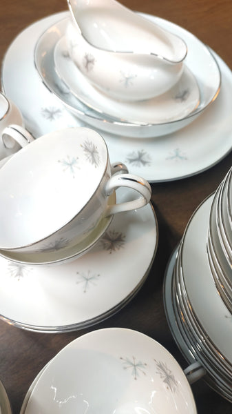 Mid Century Atomic Starburst Tableware Sone Japan 55 pcs