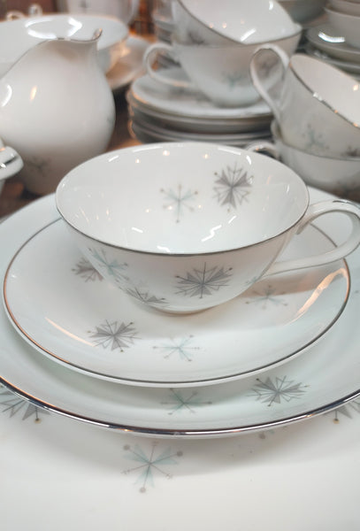 Mid Century Atomic Starburst Tableware Sone Japan 55 pcs