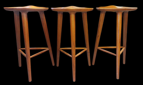 Minimalist Walnut Tam Stools by Peca Estudio Set of 3