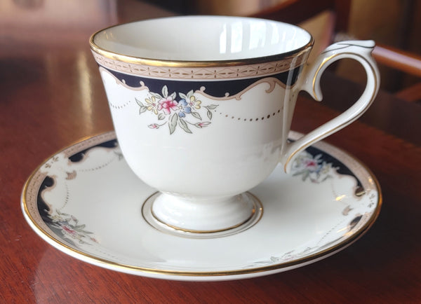 Lenox Ambassador Collection Hartwell House Luxury Dinnerware - 47 Pcs