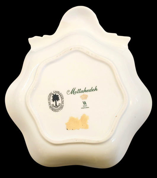 Mottahedeh Historic Charleston "Ashley" Shell Dish by Vista Alegre