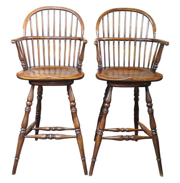 Vintage Windsor-Style Solid Oak Swivel Bar Stools – Set of 4