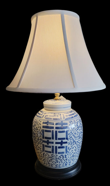 Chinese Blue White Mounted Ginger Jar Table Lamp Double Happiness