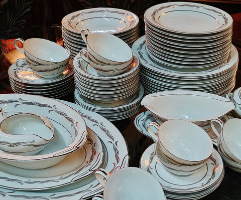 Gaylord by Noritake 69-pc Vintage White Fine China Dinnerware Tableware