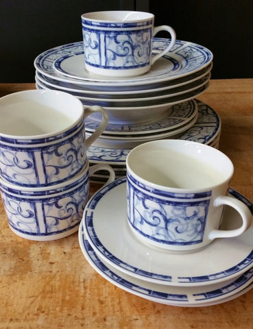 Blue and White Tableware Dinnerware Breton Blue by Oneida 20 pc